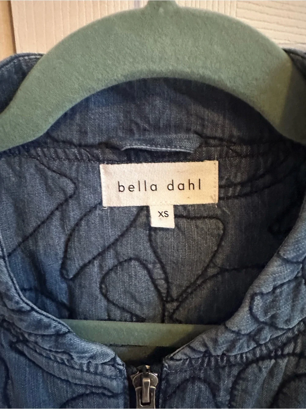 Bella Dahl Quilted Flora Bomber Jacket - Picture 6 of 8
